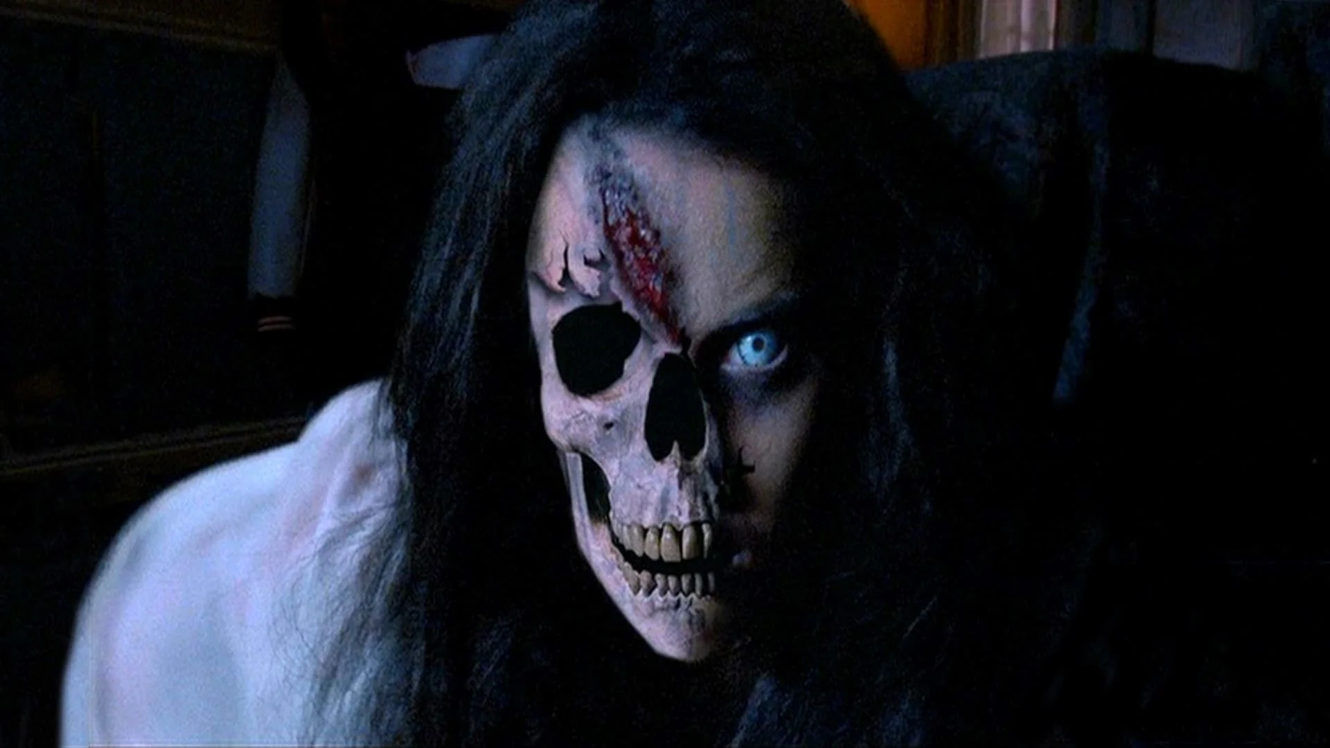 Backdrop de Leyenda urbana 3: El fantasma del espejo