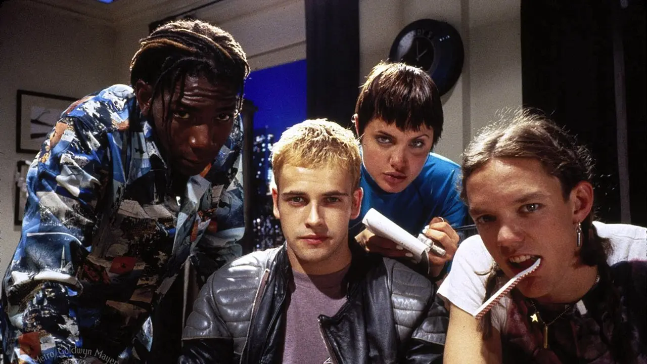 Hackers: Piratas Informáticos