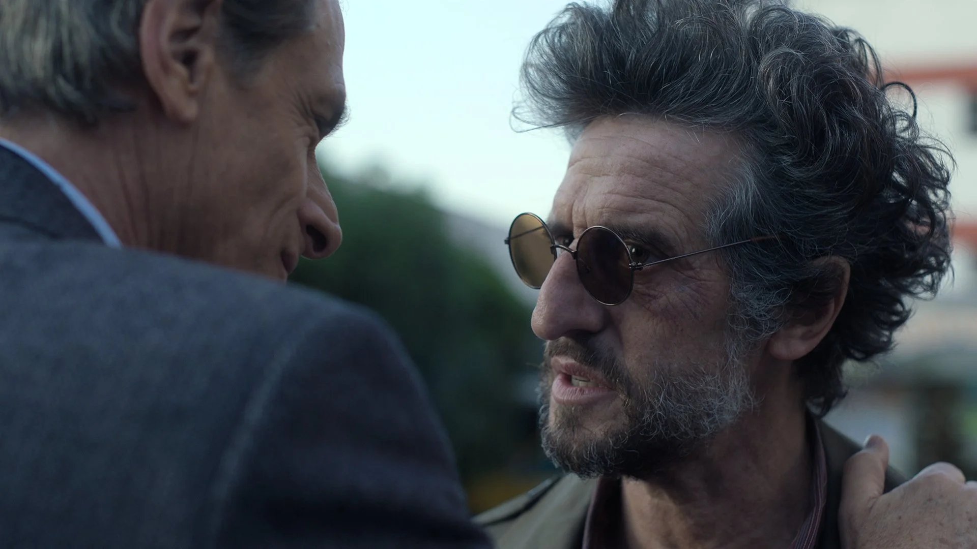 Backdrop de Doble discurso