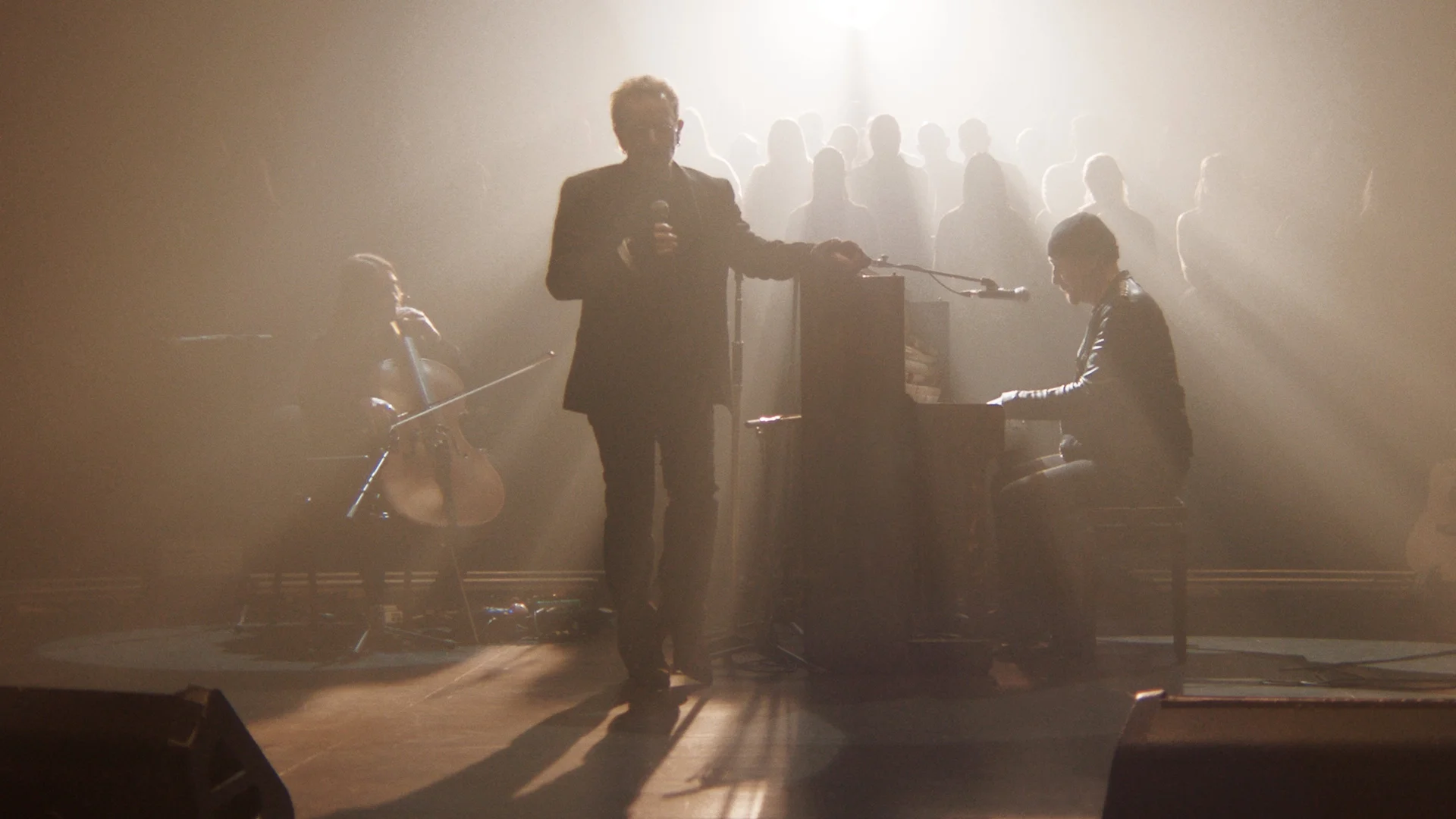 Backdrop de Bono &amp; The Edge A SORT OF HOMECOMING con Dave Letterman