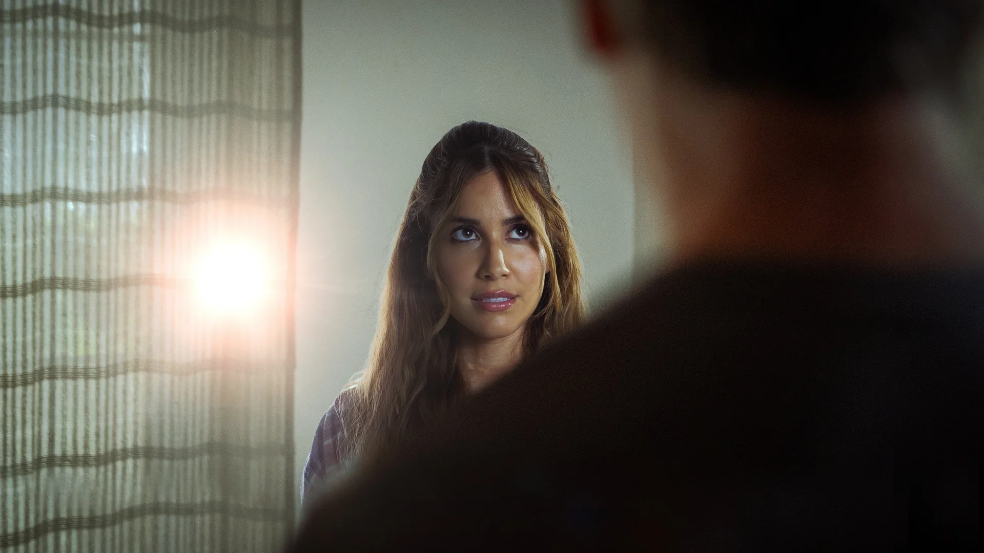 Backdrop de My Landlord Wants Me Dead