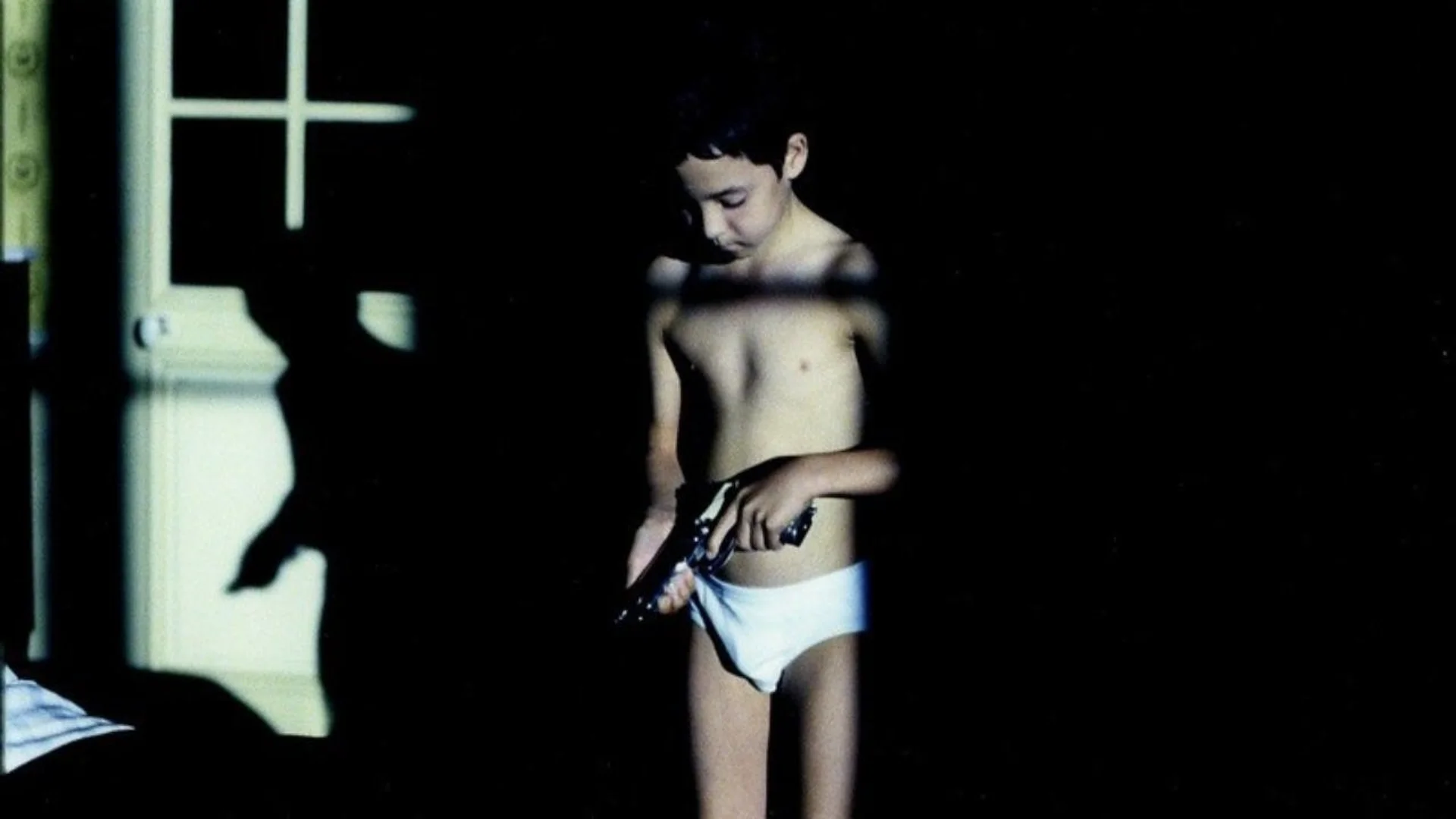 Backdrop de Le dernier des fous