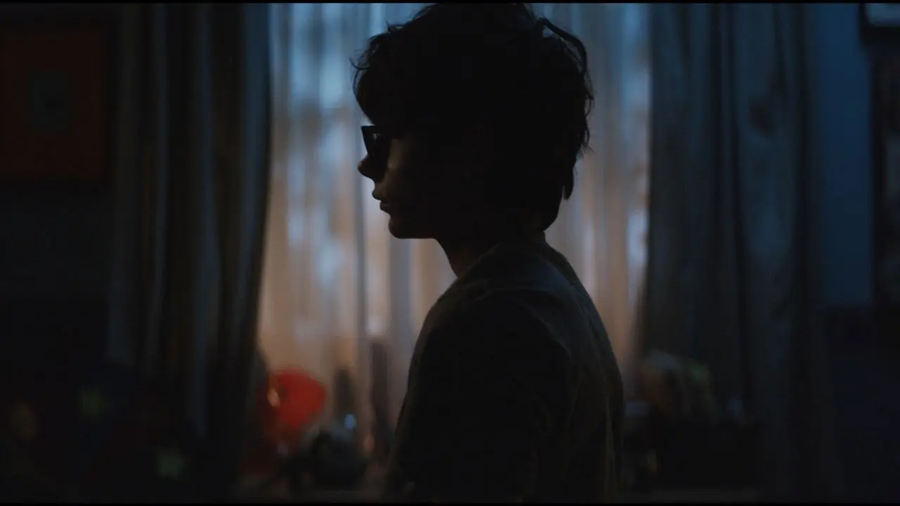 El extraño caso del fantasma claustrofóbico