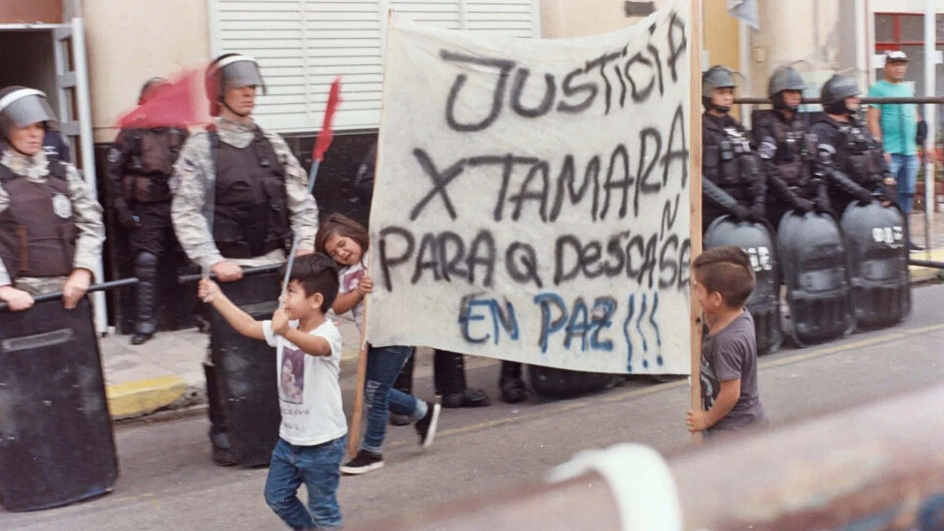 Backdrop de No es un juego