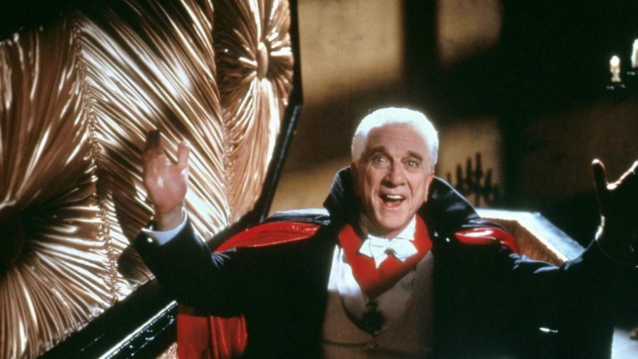 Drácula: Muerto pero feliz