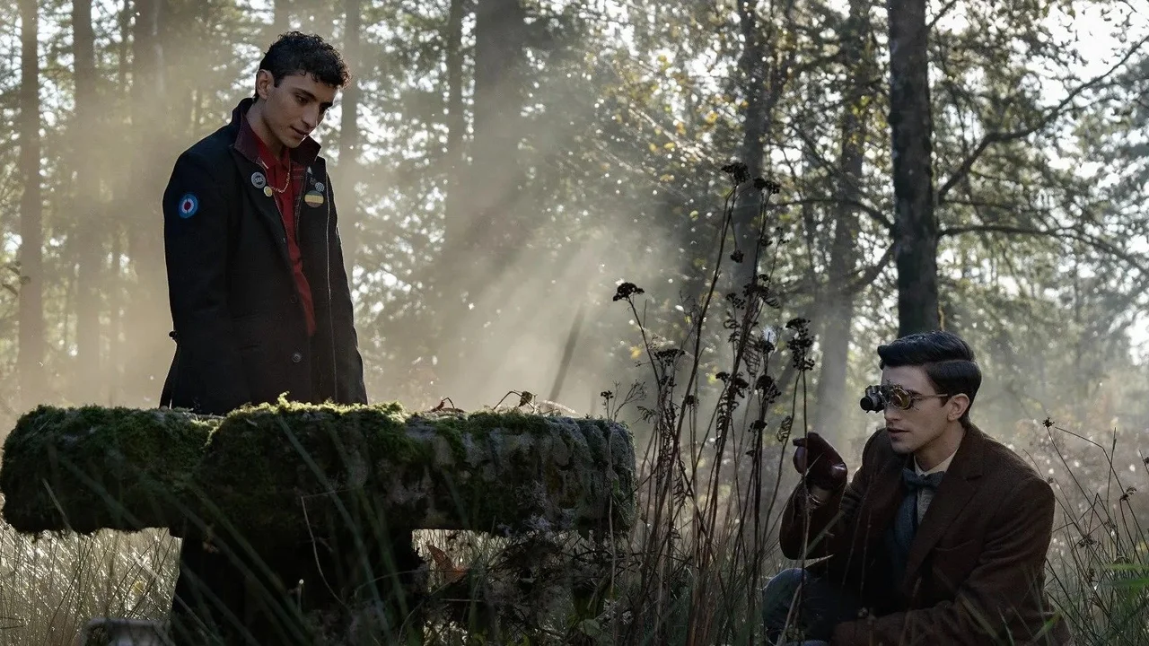 Los detectives difuntos