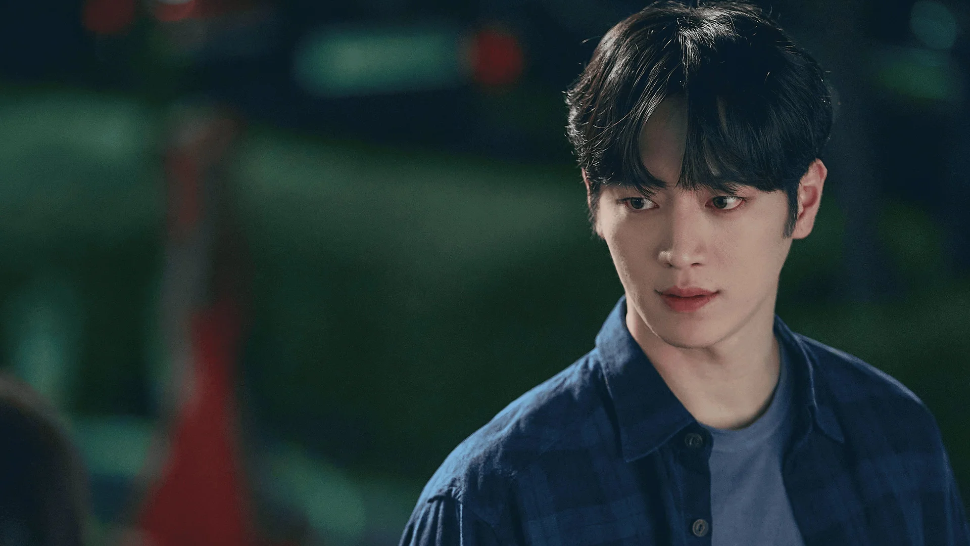 Backdrop de Grid: El Escudo