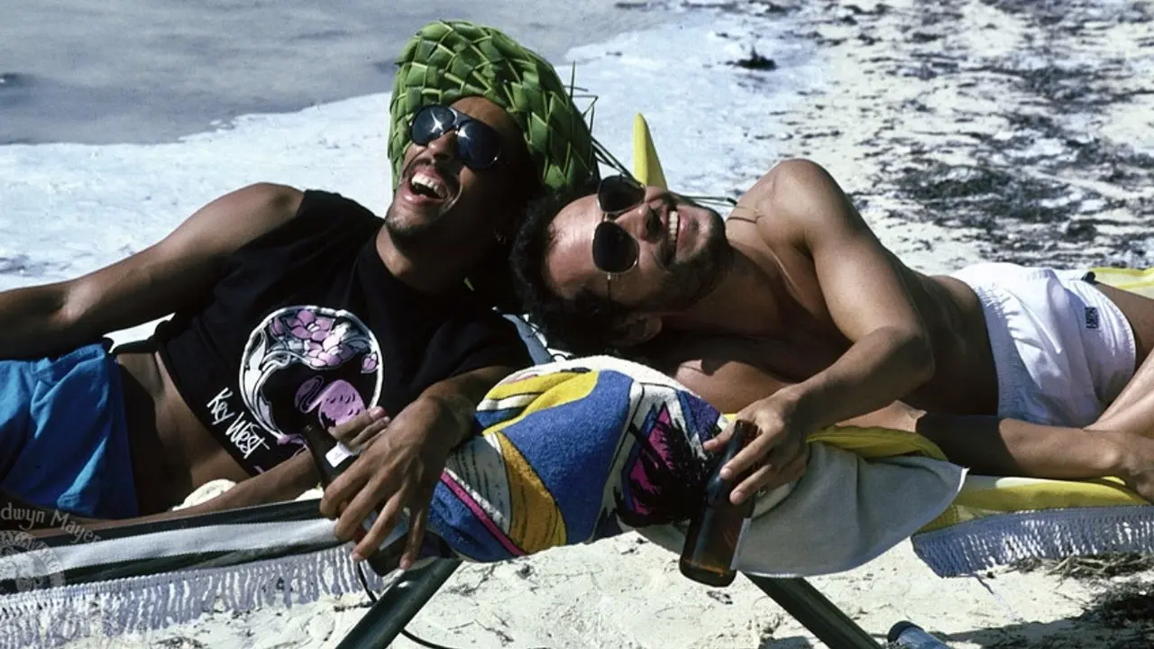 2 policias en apuros