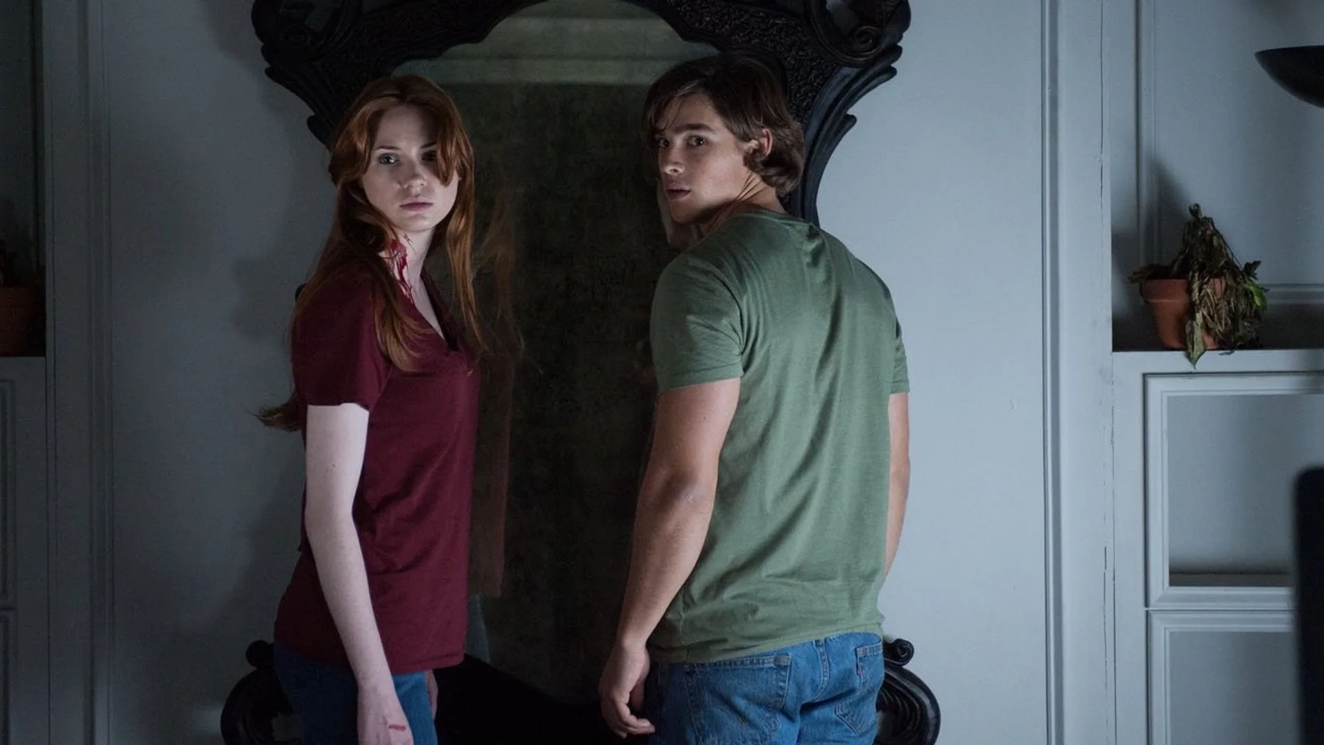 Backdrop de Oculus: El reflejo del mal