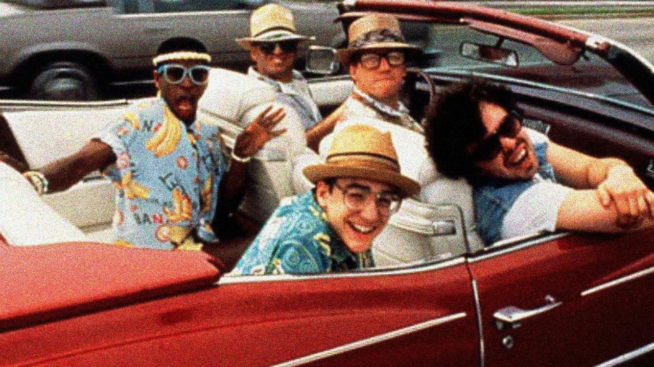 La venganza de los nerds II: Los nerds en el paraíso