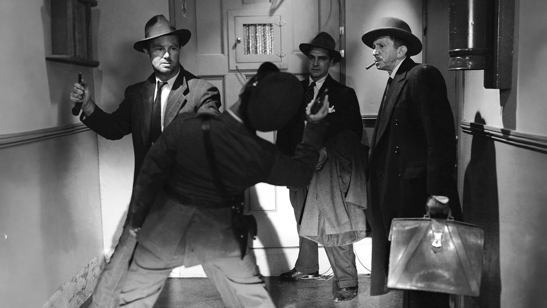 Backdrop de Mientras la ciudad duerme