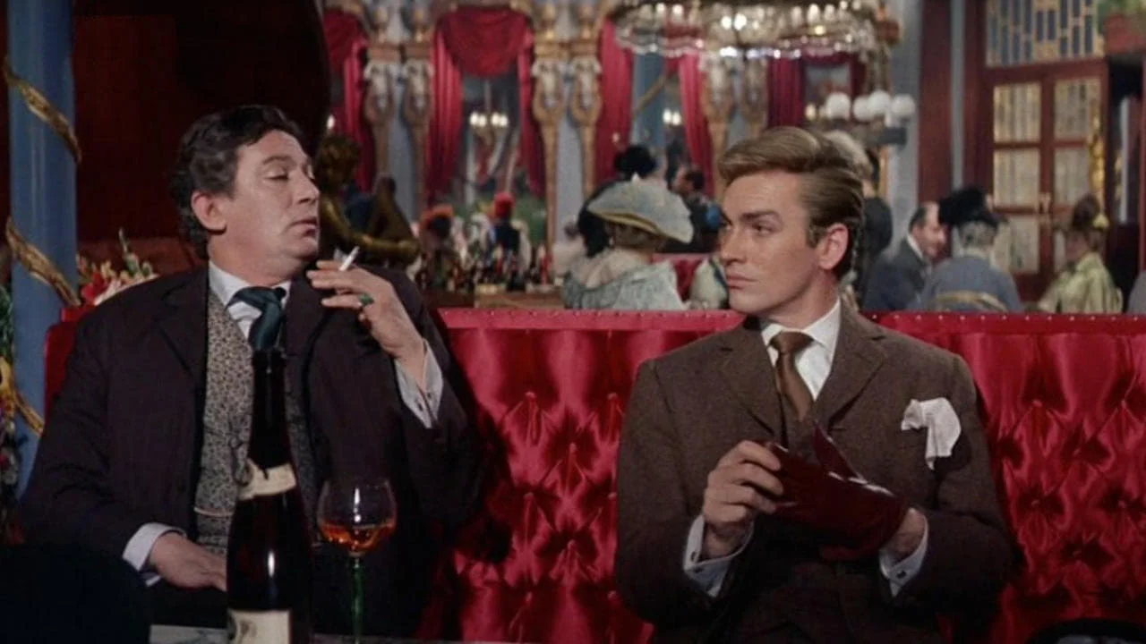 El hombre del clavel verde