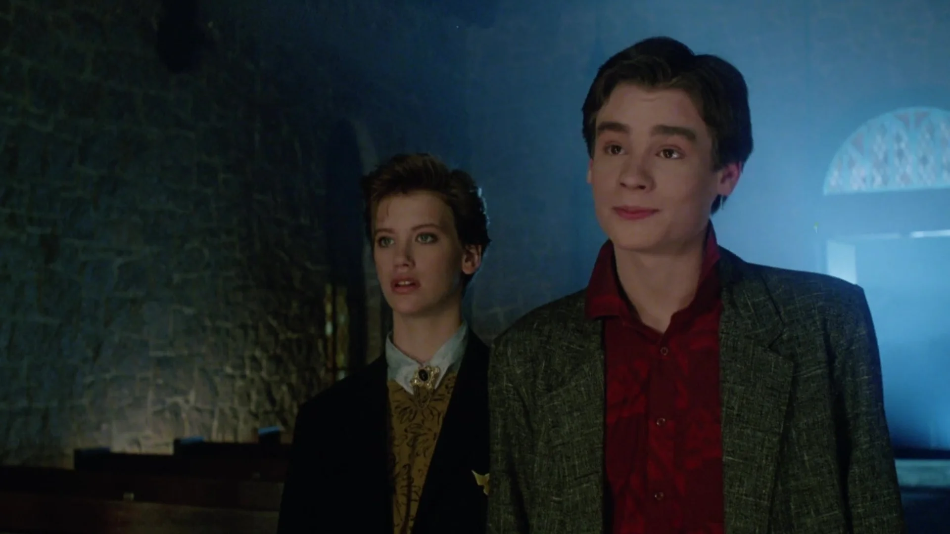 Backdrop de My Best Friend Is a Vampire