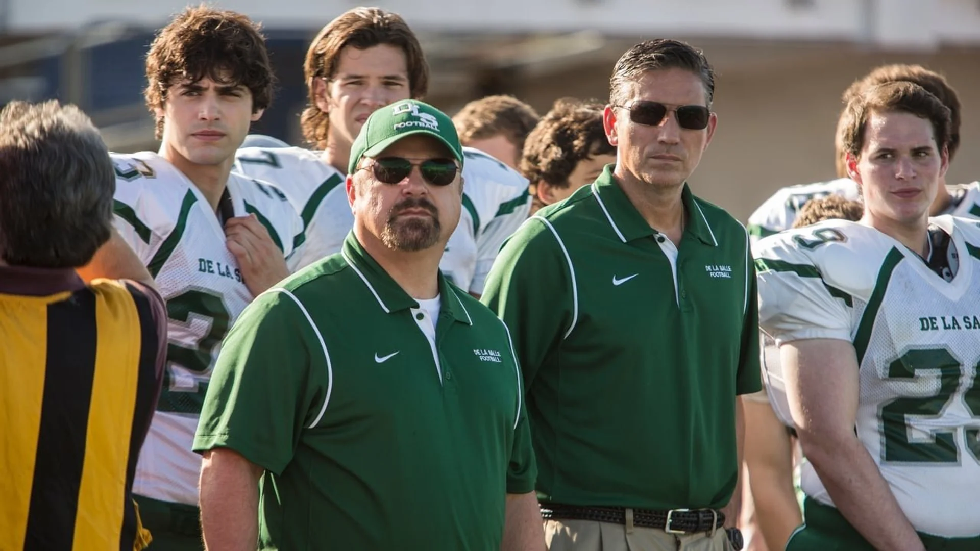 Backdrop de When the Game Stands Tall