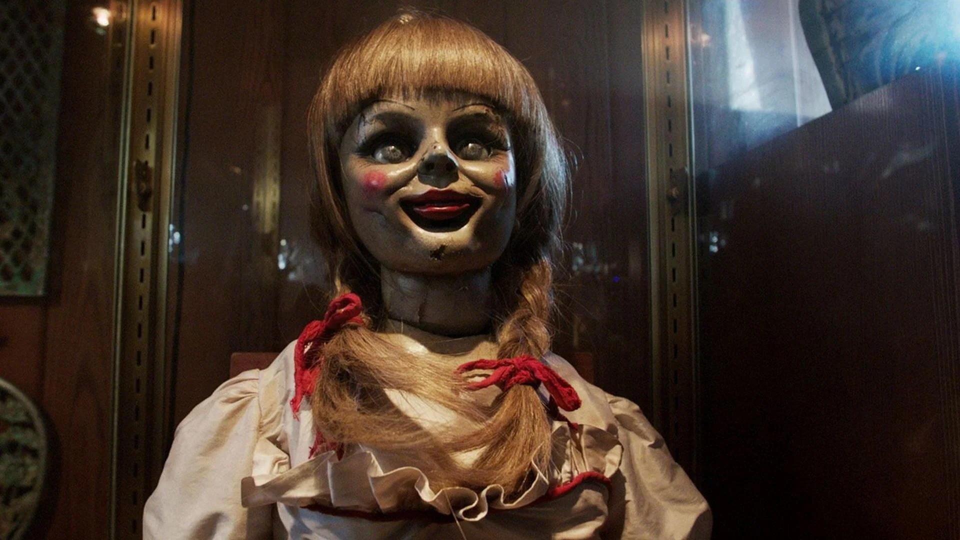 Backdrop de Annabelle