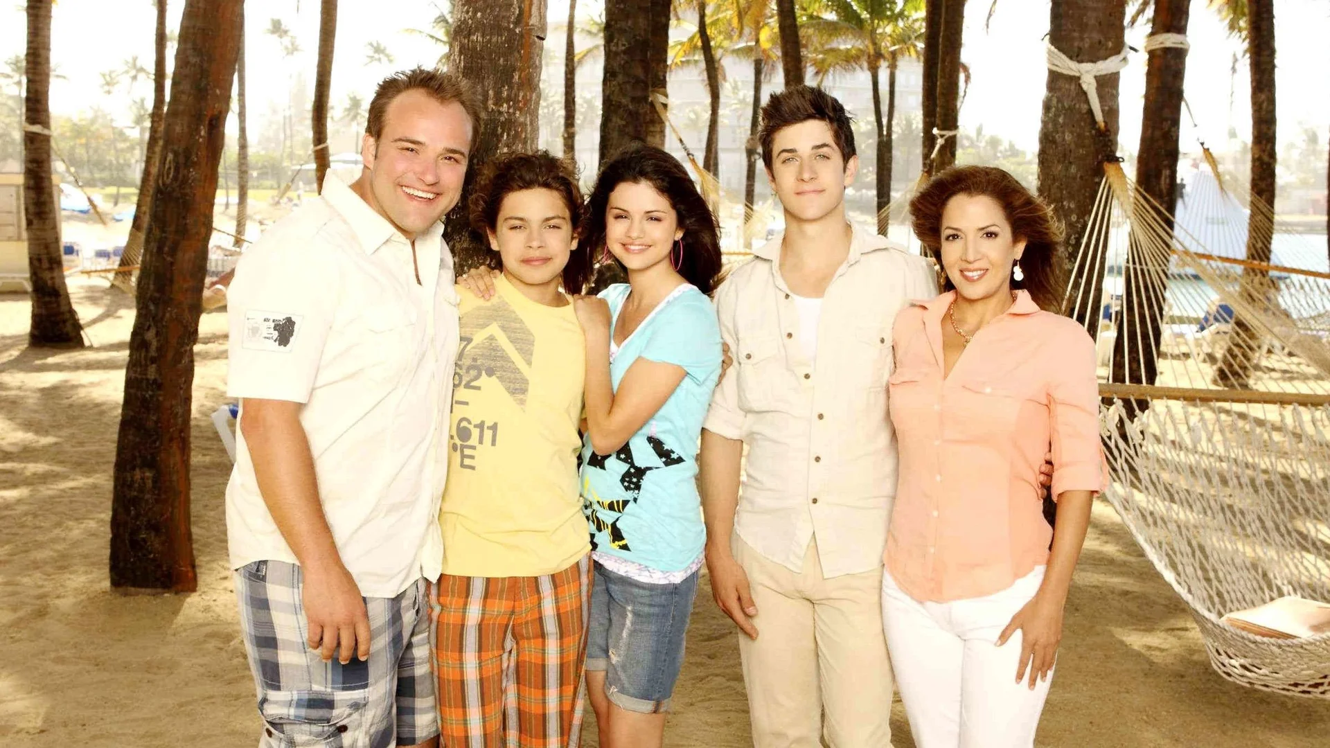 Backdrop de Los Hechiceros de Waverly Place: La Película