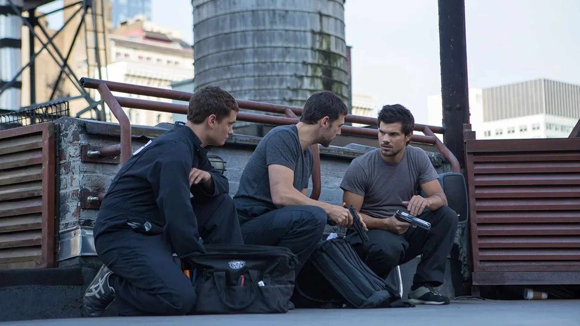 Backdrop de Tracers: Al Límite