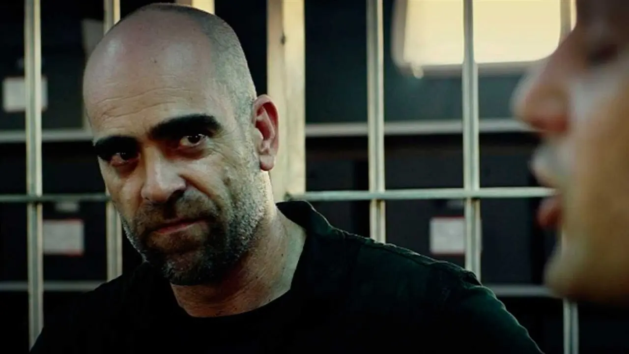 Cien Años de Perdón