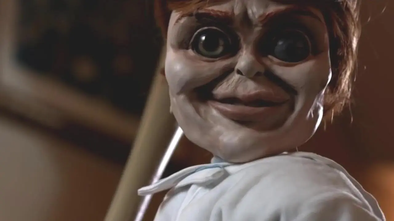 Robert: El muñeco siniestro