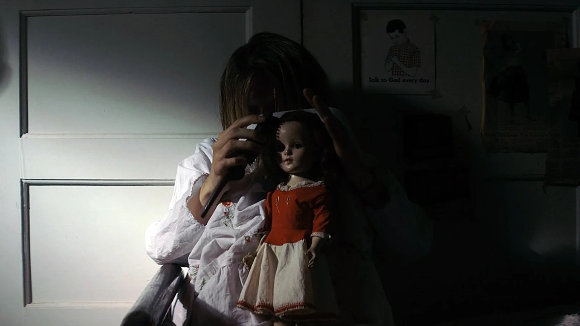 Backdrop de Trash Fire