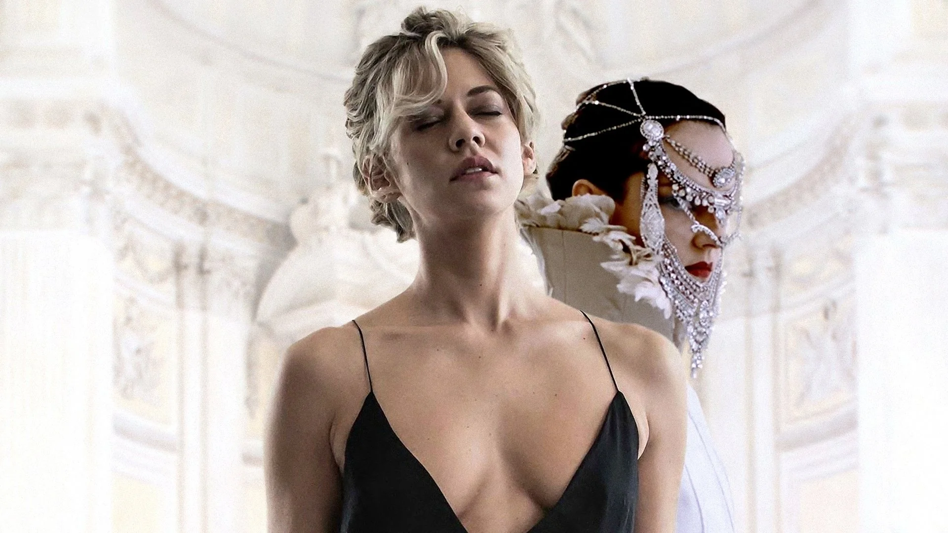 Backdrop de Compulsion