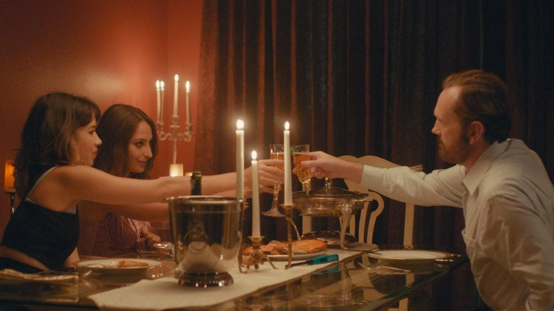 Backdrop de Teenage Cocktail