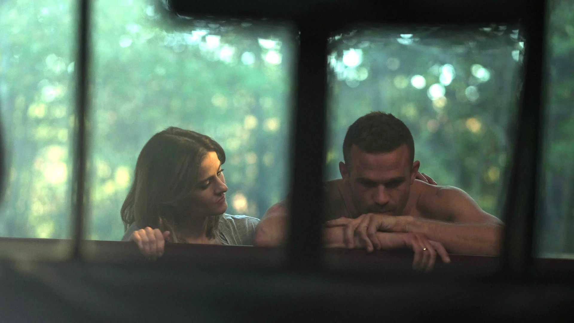 Backdrop de El Efecto Sombra