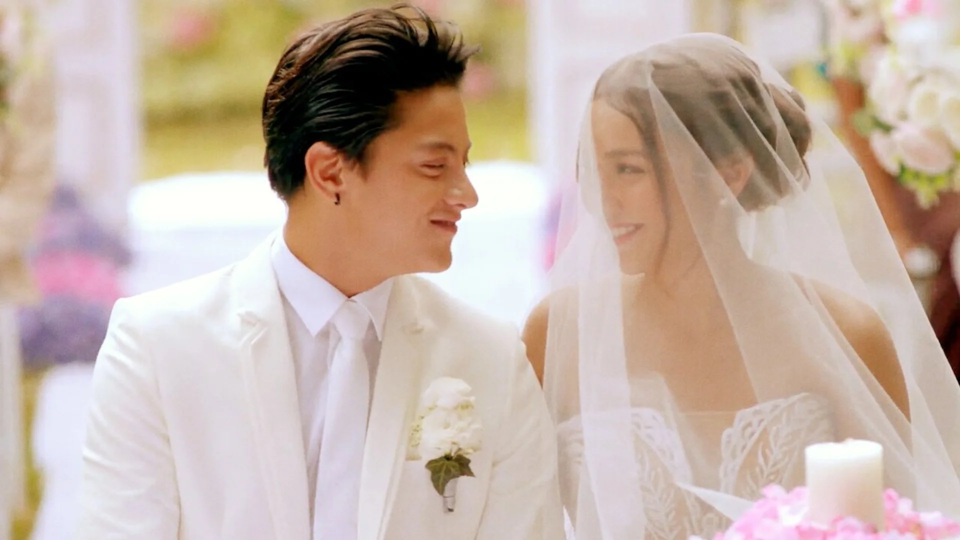 Backdrop de Can’t Help Falling in Love