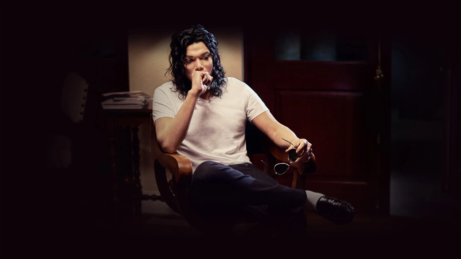 Backdrop de Michael Jackson: Buscando Neverland