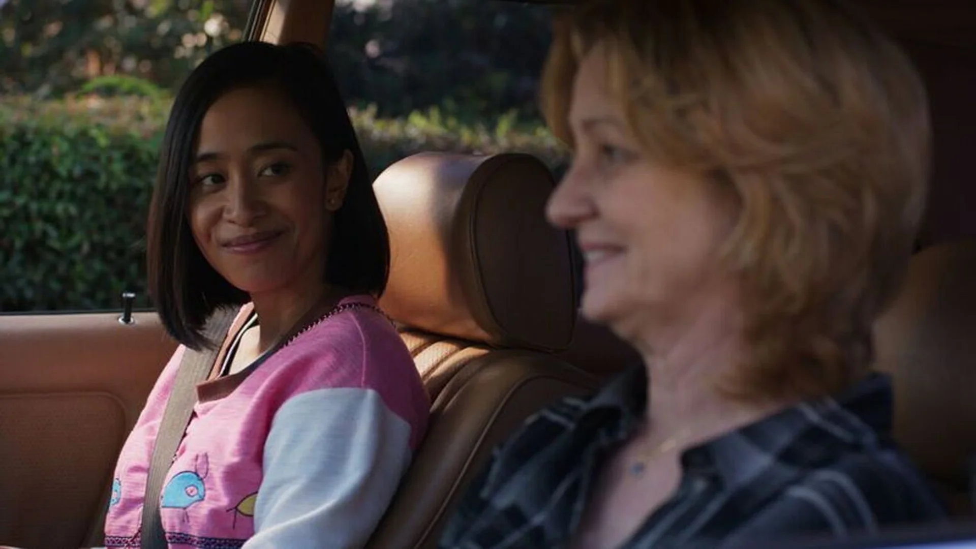 Backdrop de Unlovable