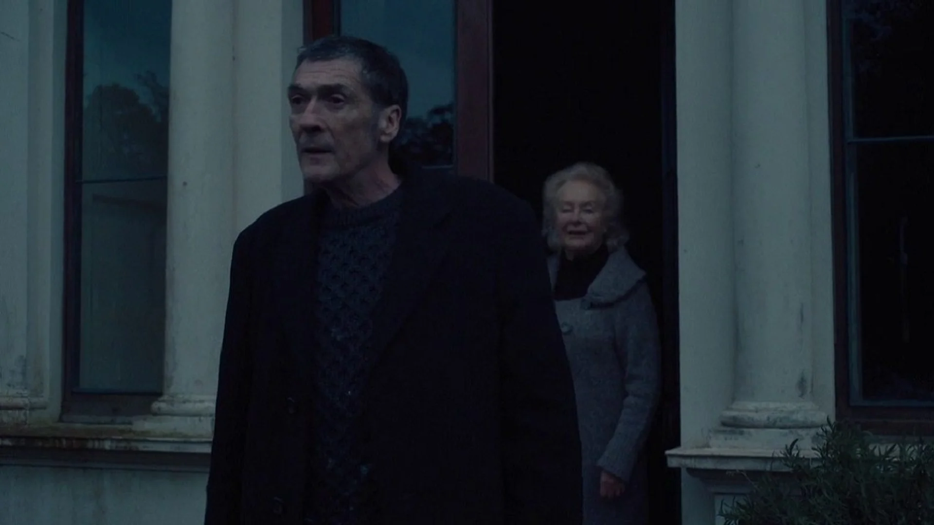 Backdrop de No salgas de casa