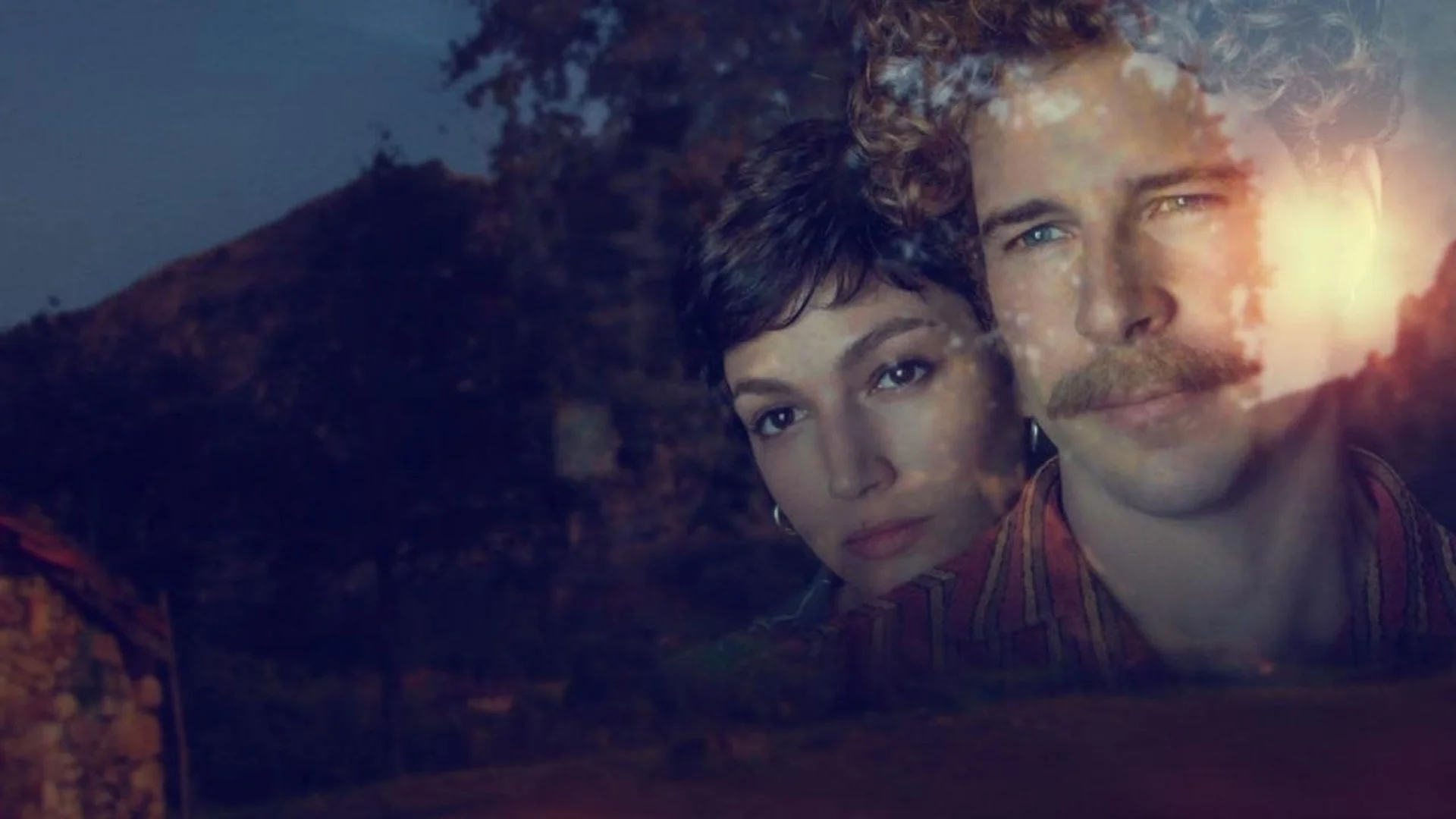 Backdrop de El árbol de la sangre