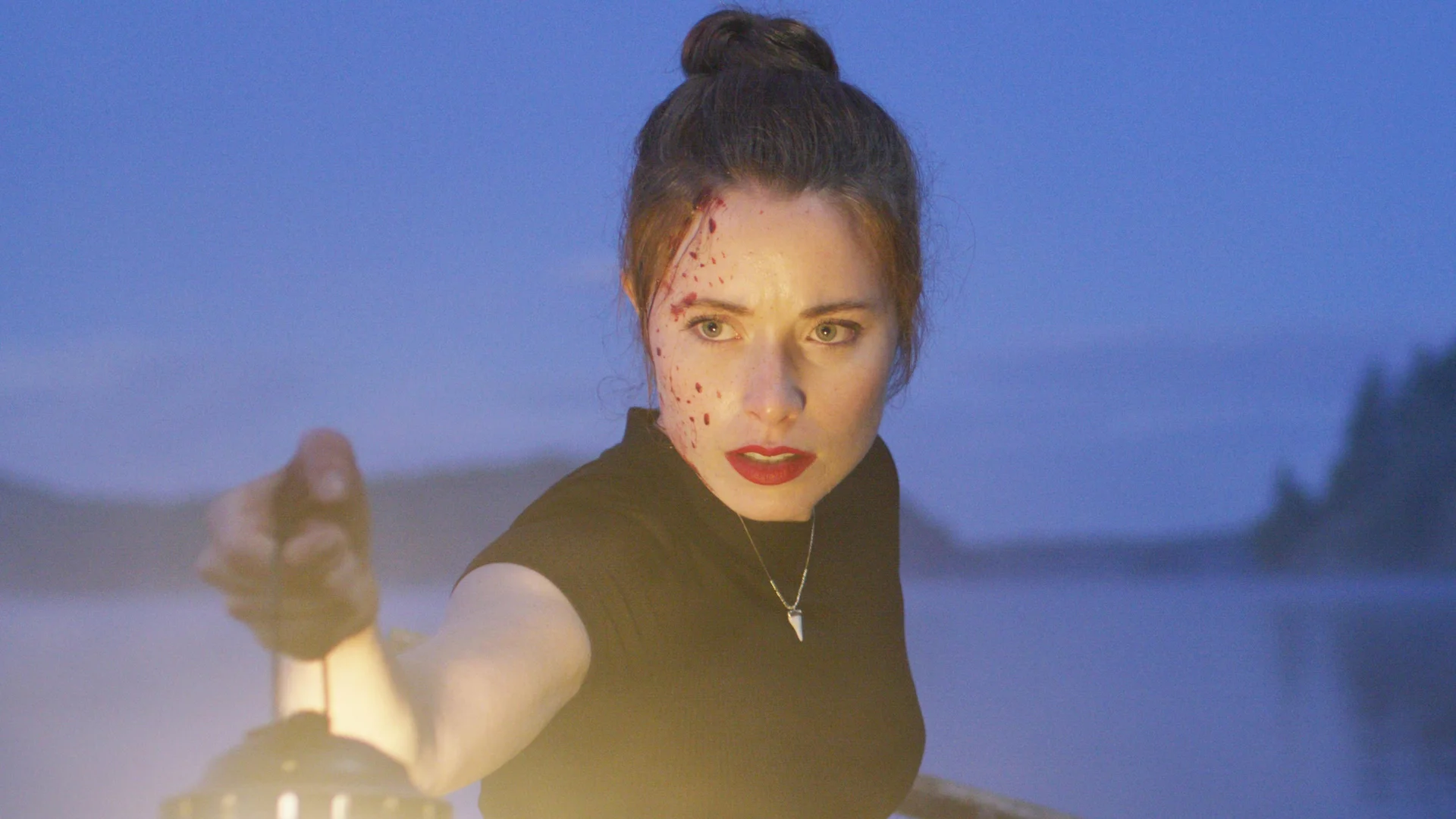 Backdrop de What Keeps You Alive