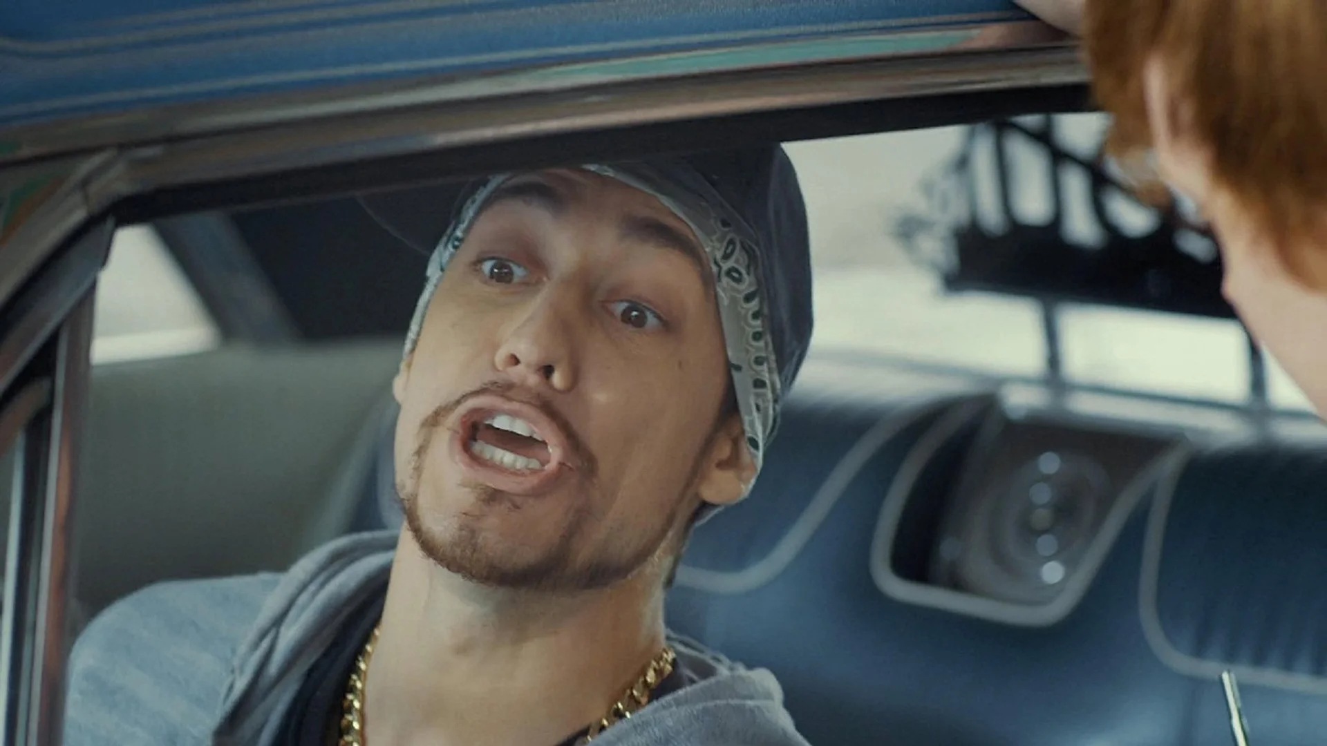 Backdrop de Shifting Gears