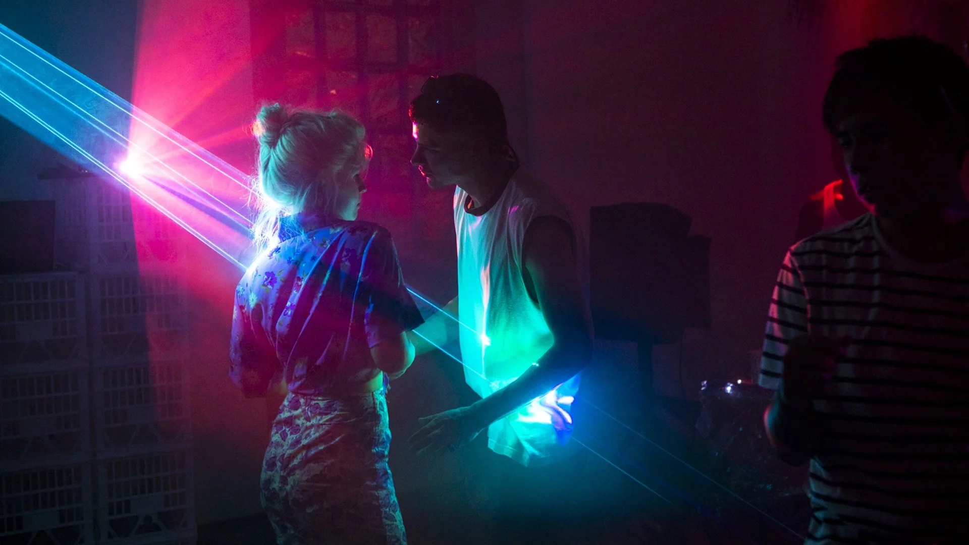 Backdrop de Babyteeth