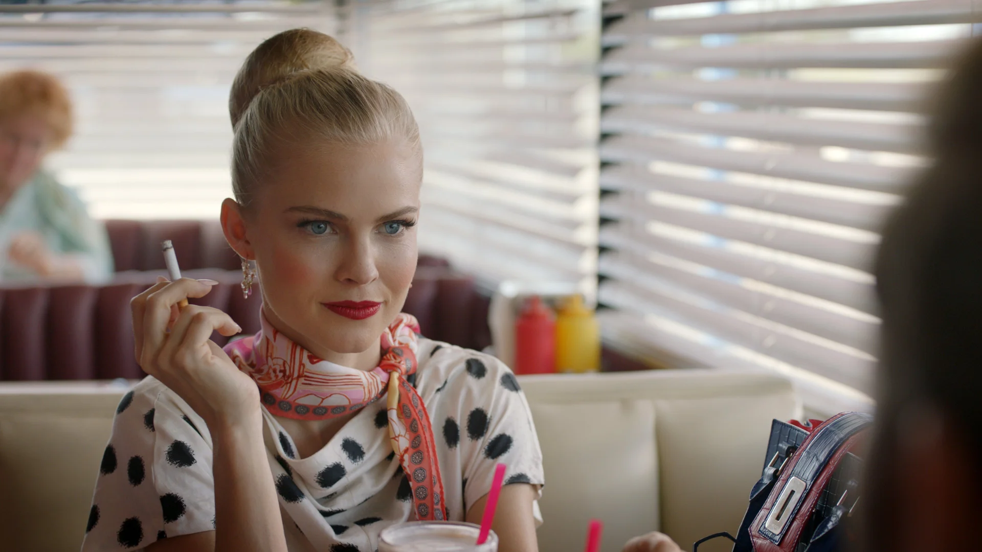 Backdrop de A Dark Foe