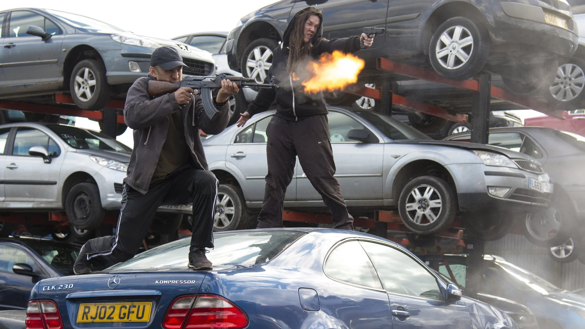 Backdrop de Outlawed