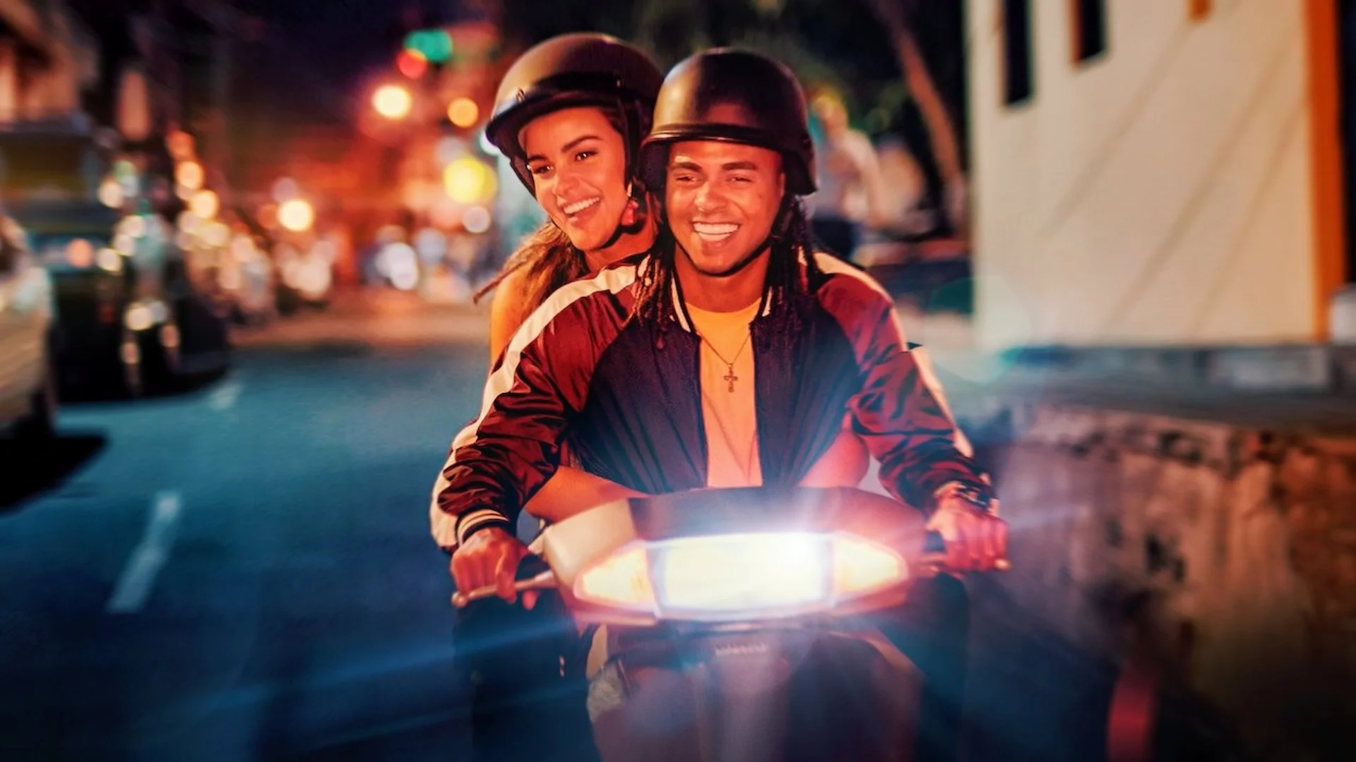 Backdrop de Qué León