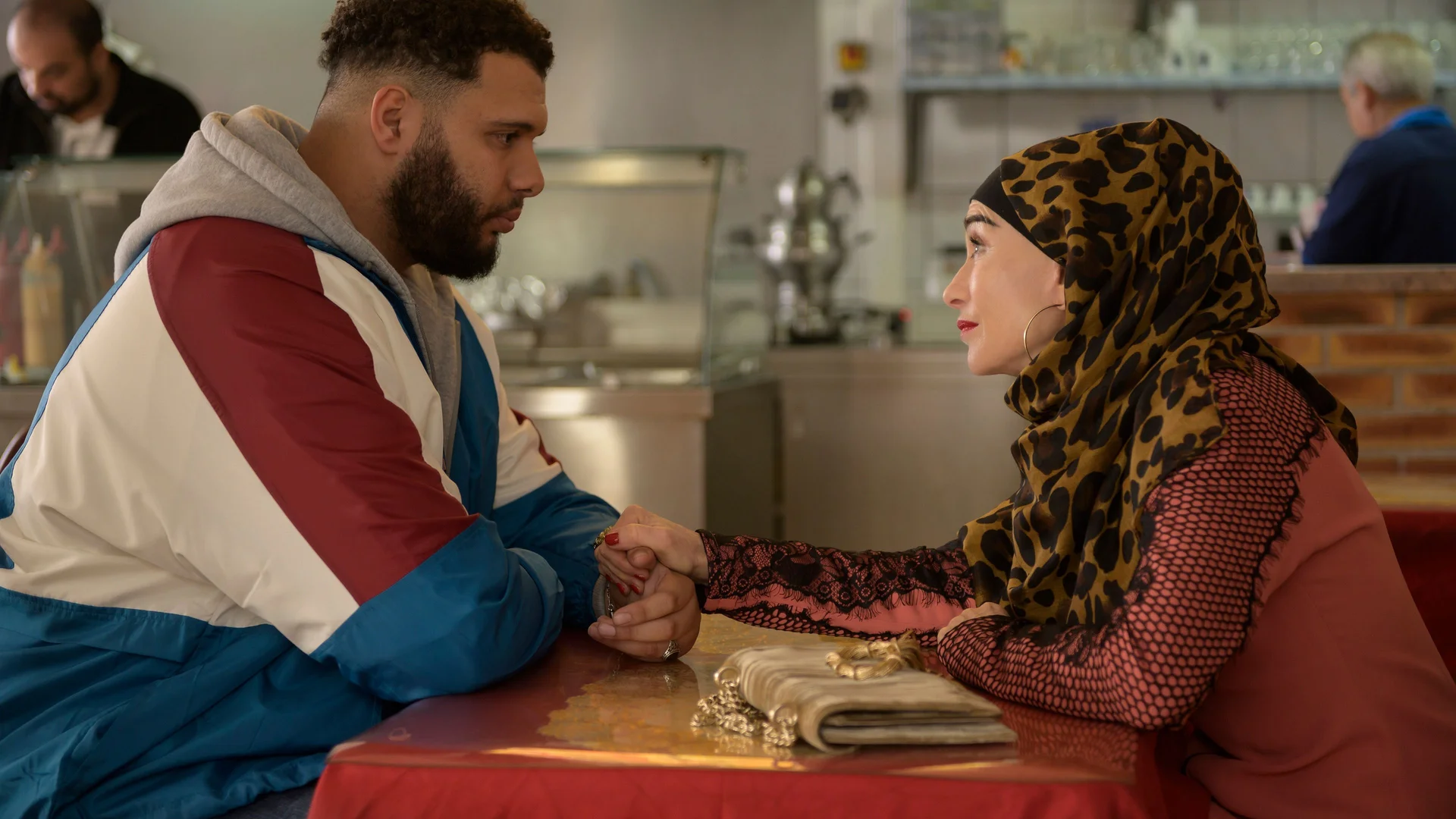 Backdrop de La Daronne