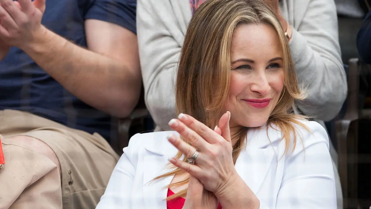 Los calienta bancas 2: Rompiendo pelotas