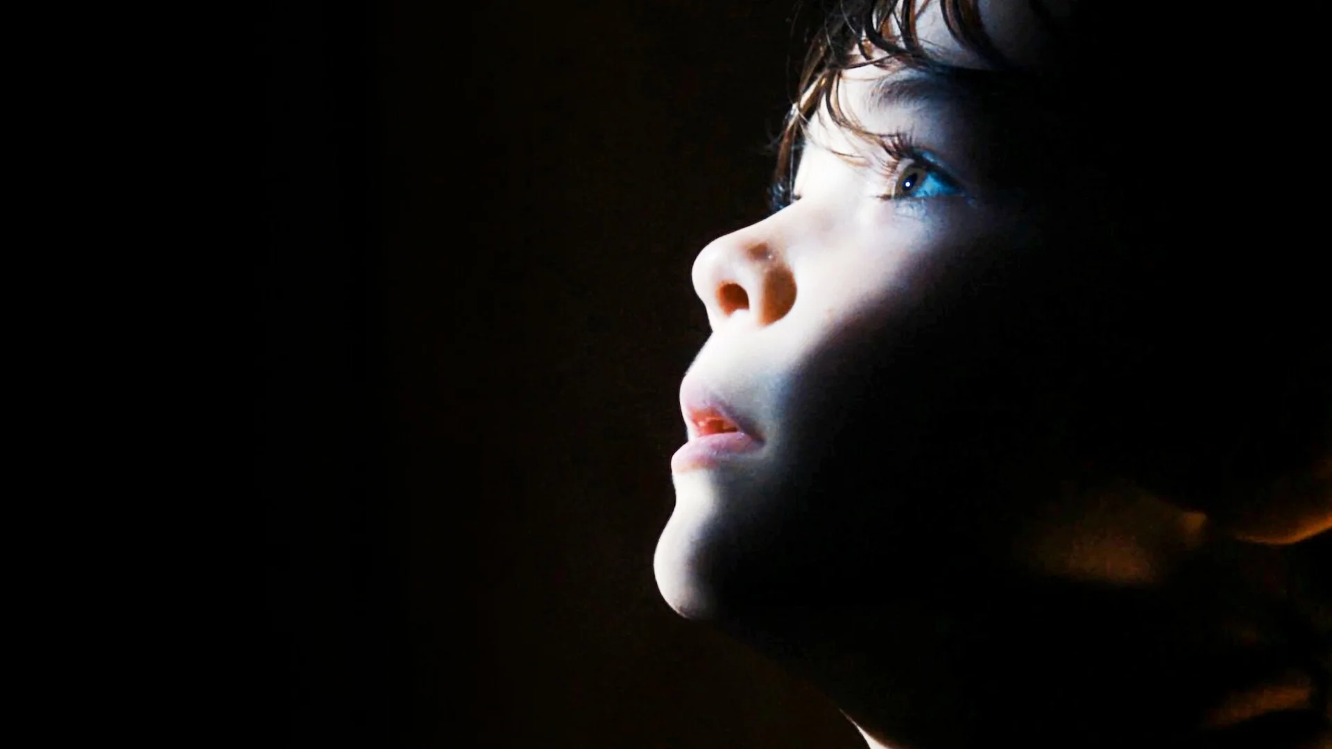 Backdrop de La posesión de Mercy Black