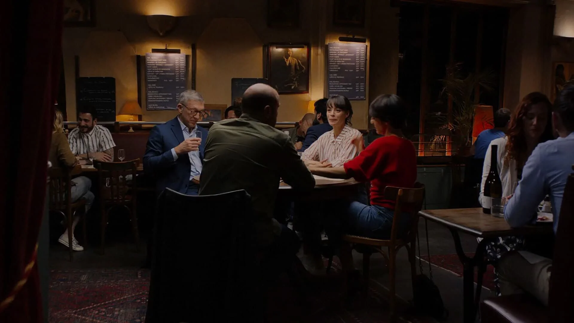 Backdrop de Le bonheur des uns…