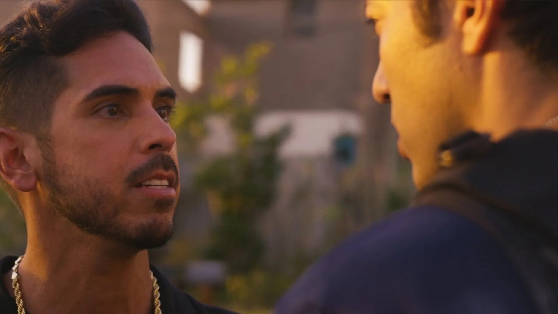 Backdrop de El Coyote