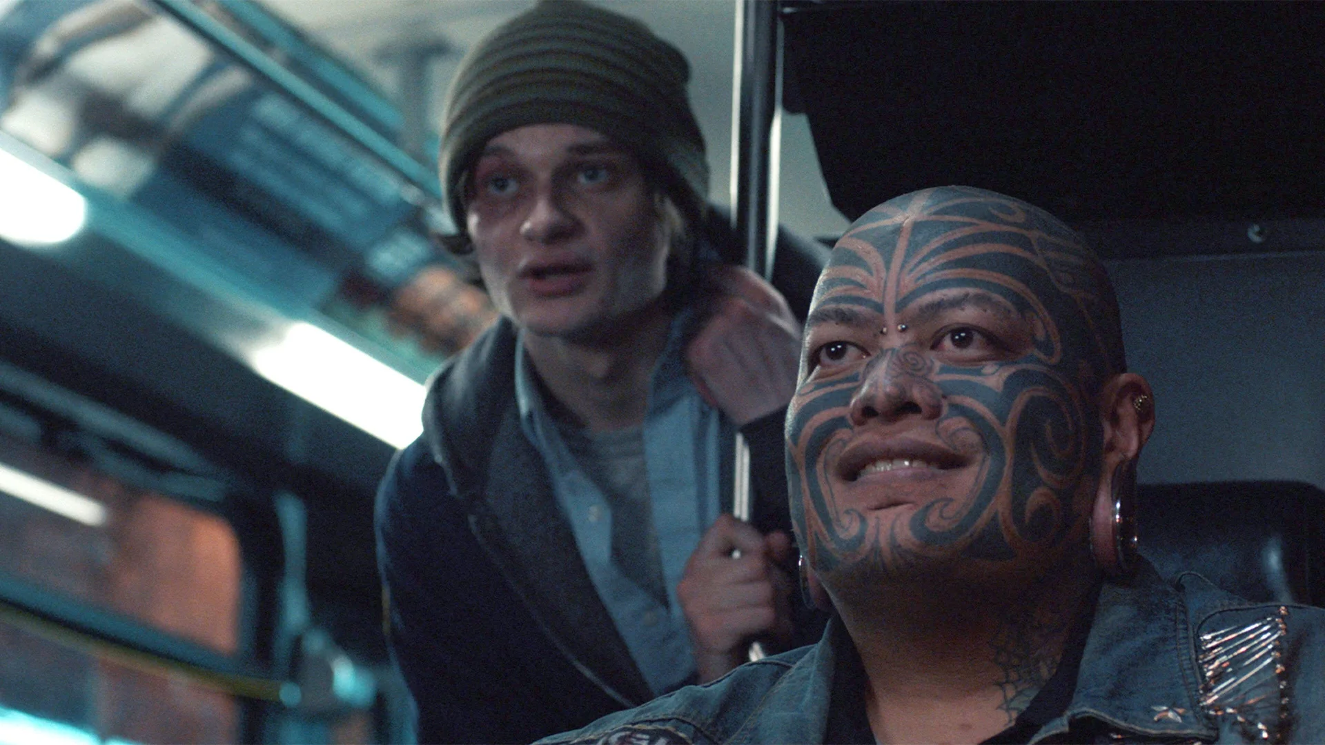 Backdrop de Drunk Bus