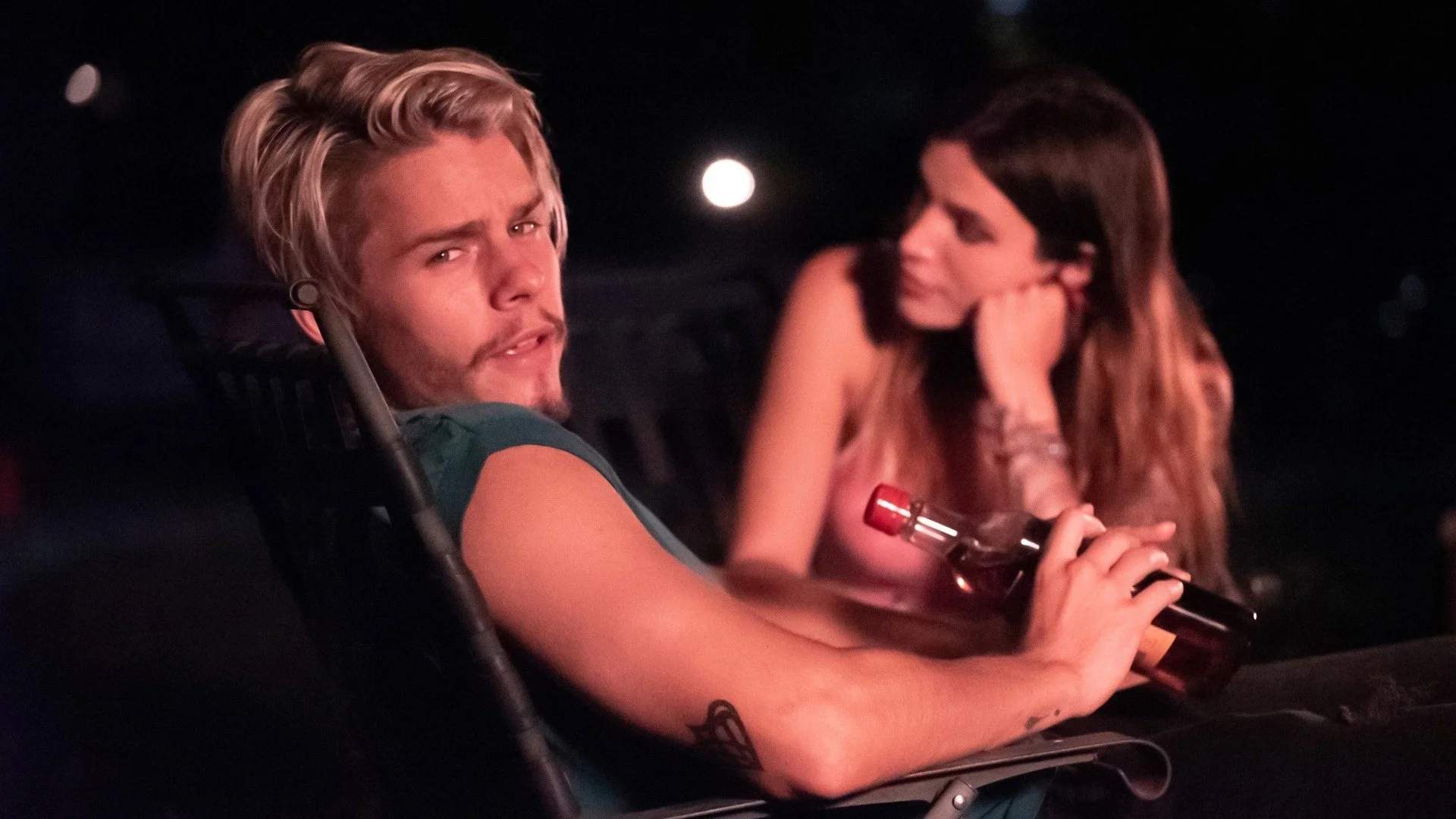 Backdrop de Infamous: De la mala fama