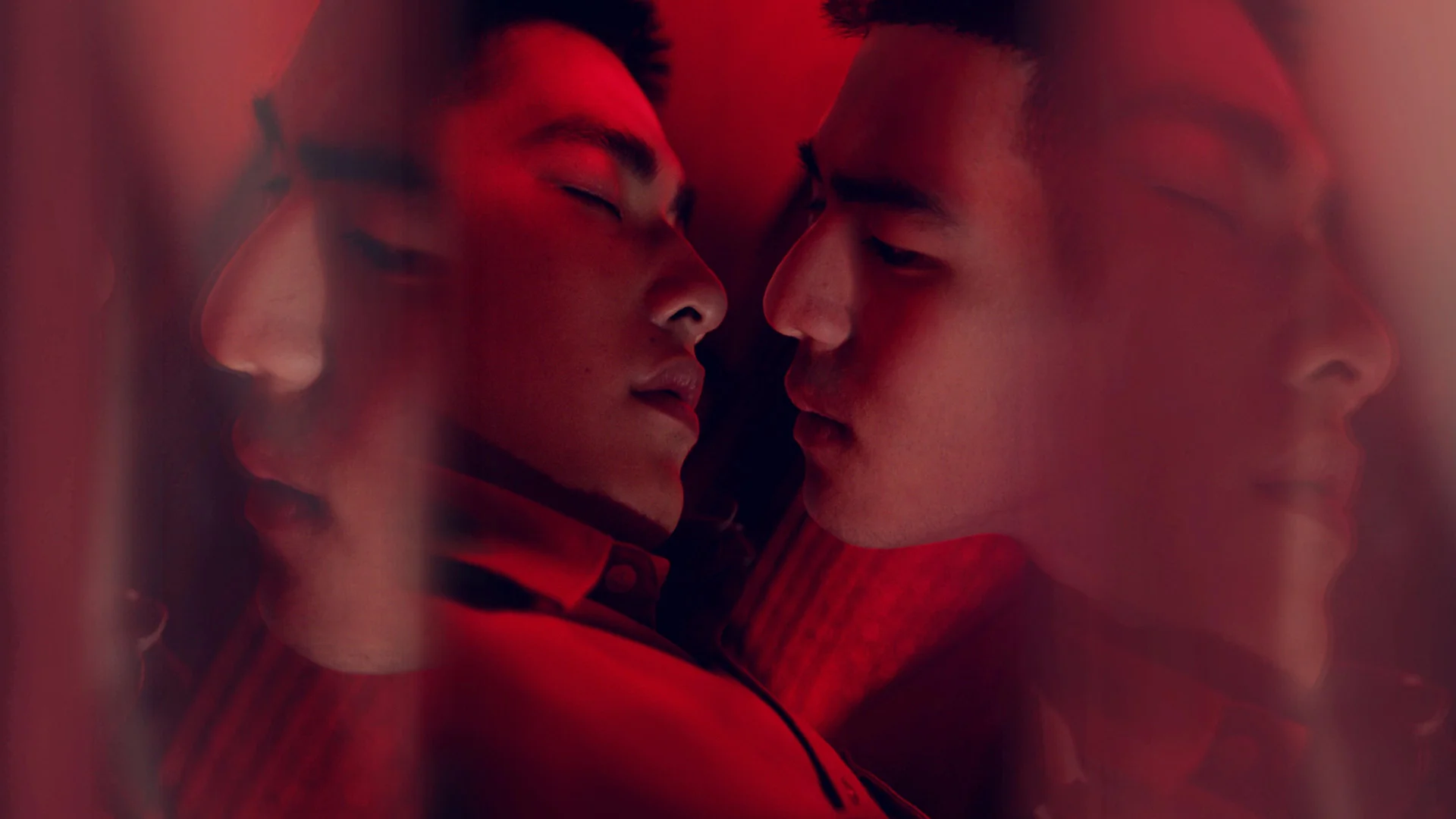 Backdrop de Llevo tu nombre grabado