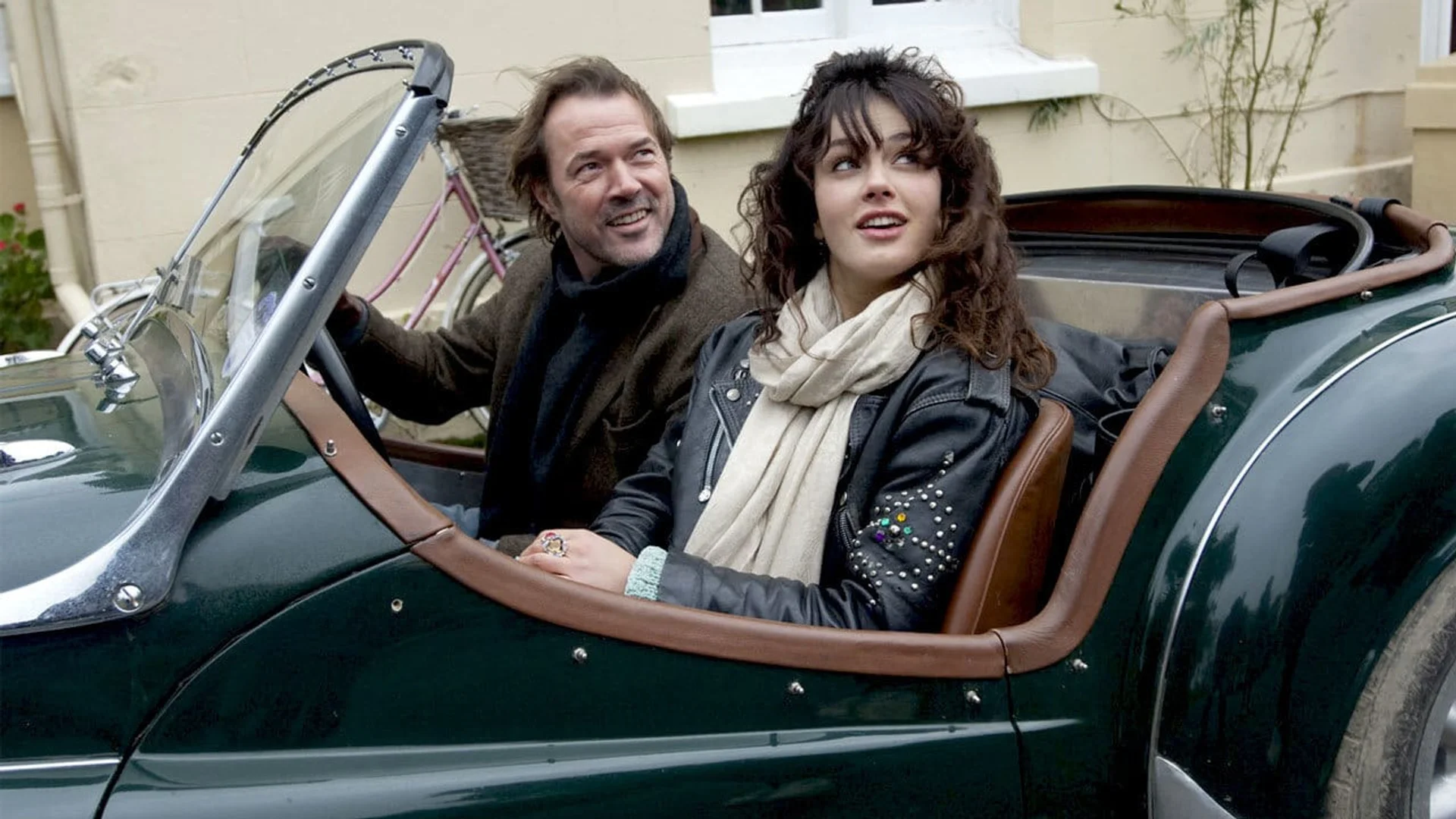 Backdrop de Albatross: Una Historia de Amor