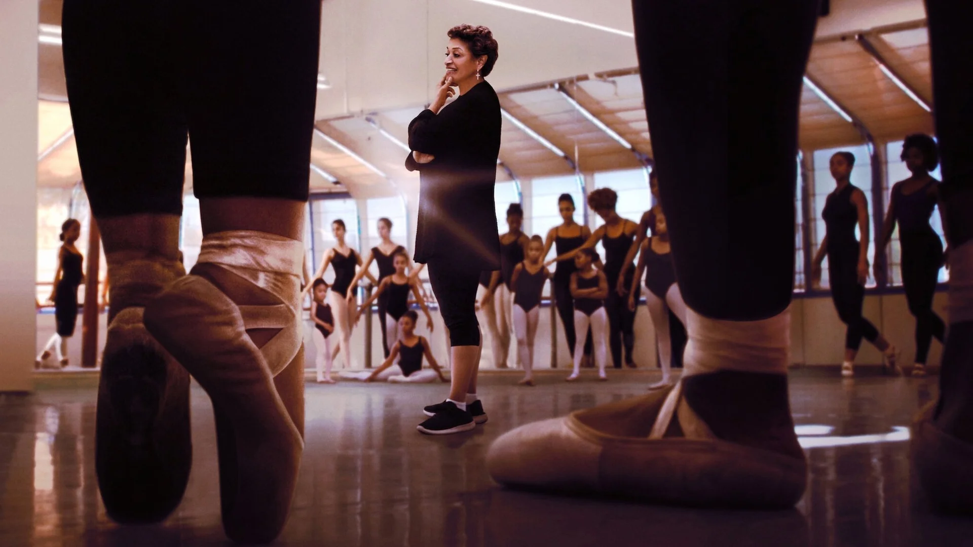 Backdrop de Dance Dreams: Hot Chocolate Nutcracker