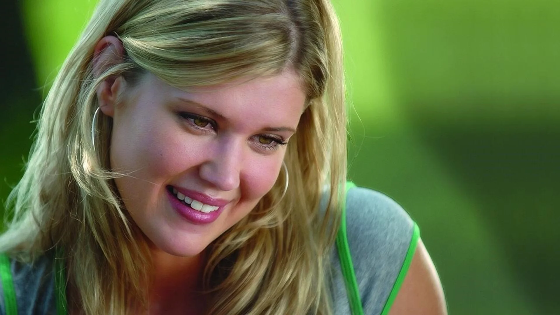 Backdrop de Living with the Enemy