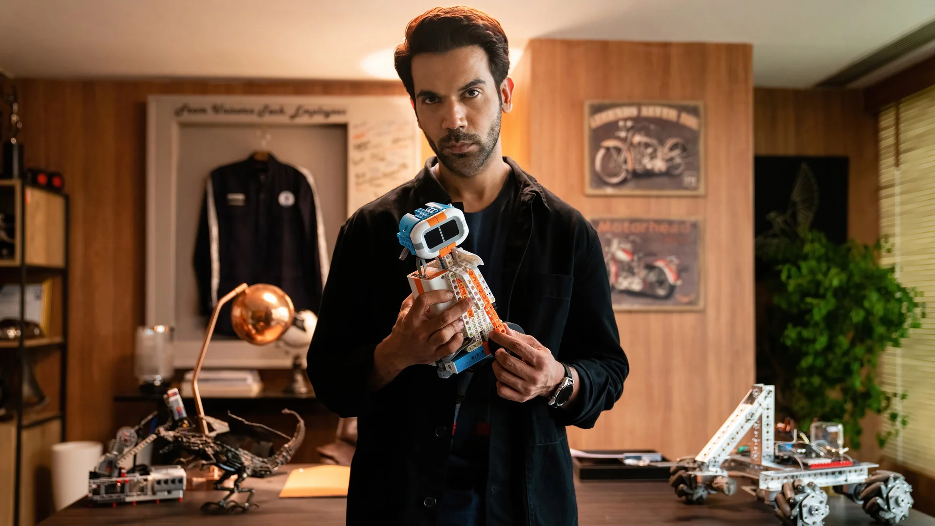 Backdrop de Monica, O My Darling